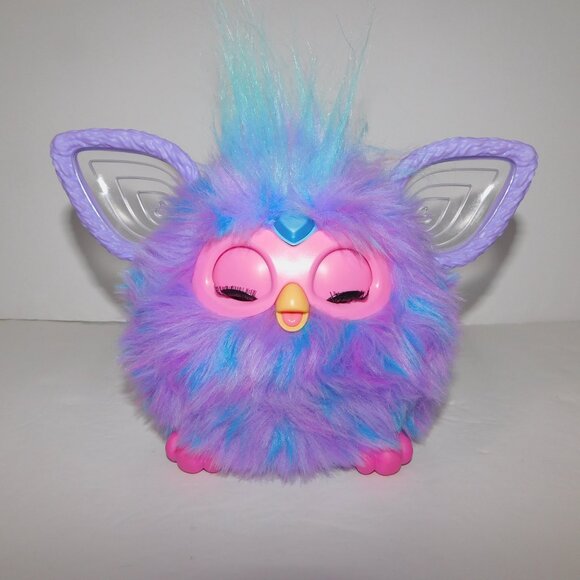 2023 Furby Purple Plush Tie Dye Interactive Voice activated Toy Glowing Ears - Picture 3 of 7